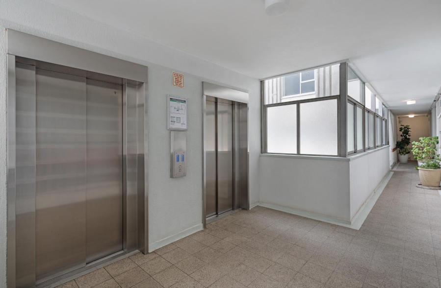 1 Bedroom Property for Sale in Milnerton Western Cape